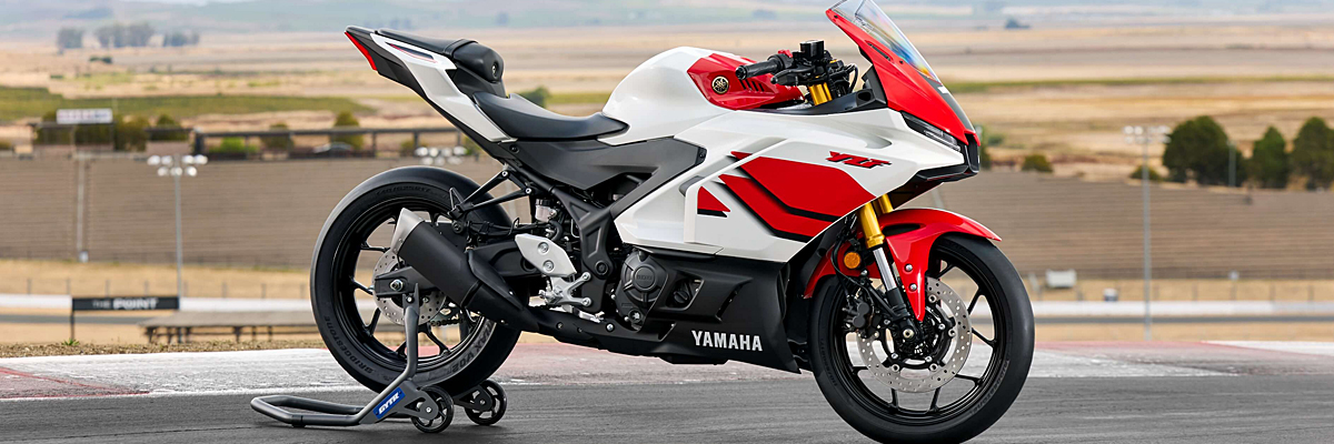 スーパースポーツ「YZF-Rシリーズ」70周年記念モデル発売～YZF-R3、YZF-R25～